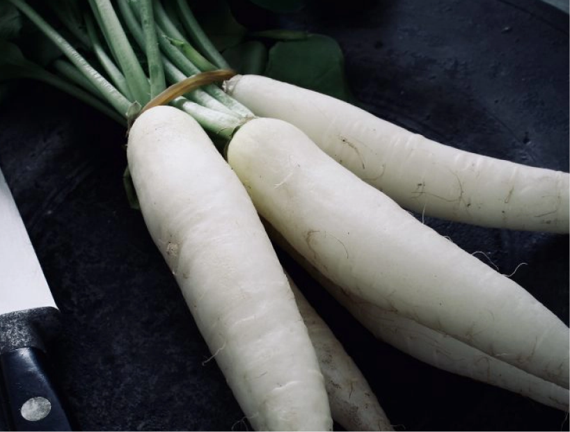 Galería 1 Ensalada de rábano daikon y brotes del rocío