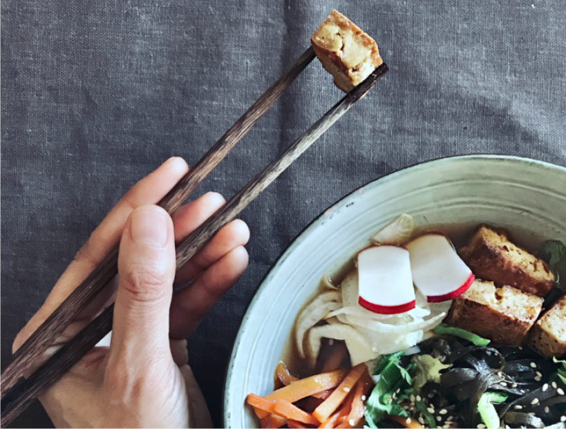 Galería 2 Ramen vegano de shiitake, espagueti de mar y cacahuete
